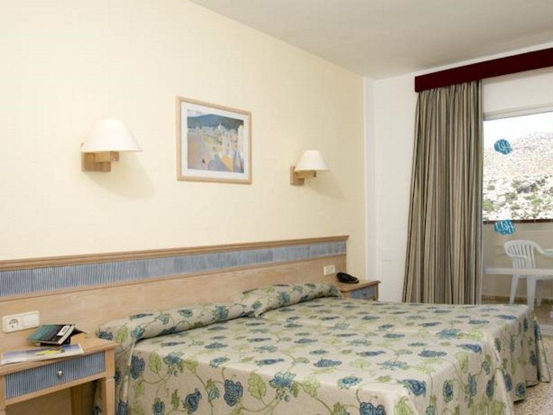 فندق Globales Simar Cala de Sant Vicenc المظهر الخارجي الصورة