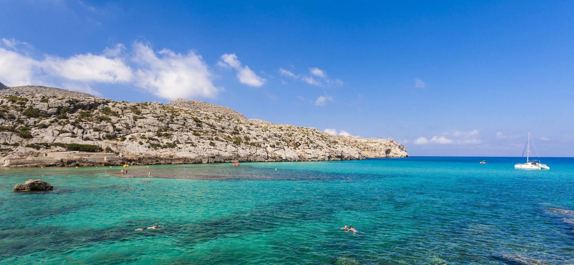 فندق Globales Simar Cala de Sant Vicenc المظهر الخارجي الصورة