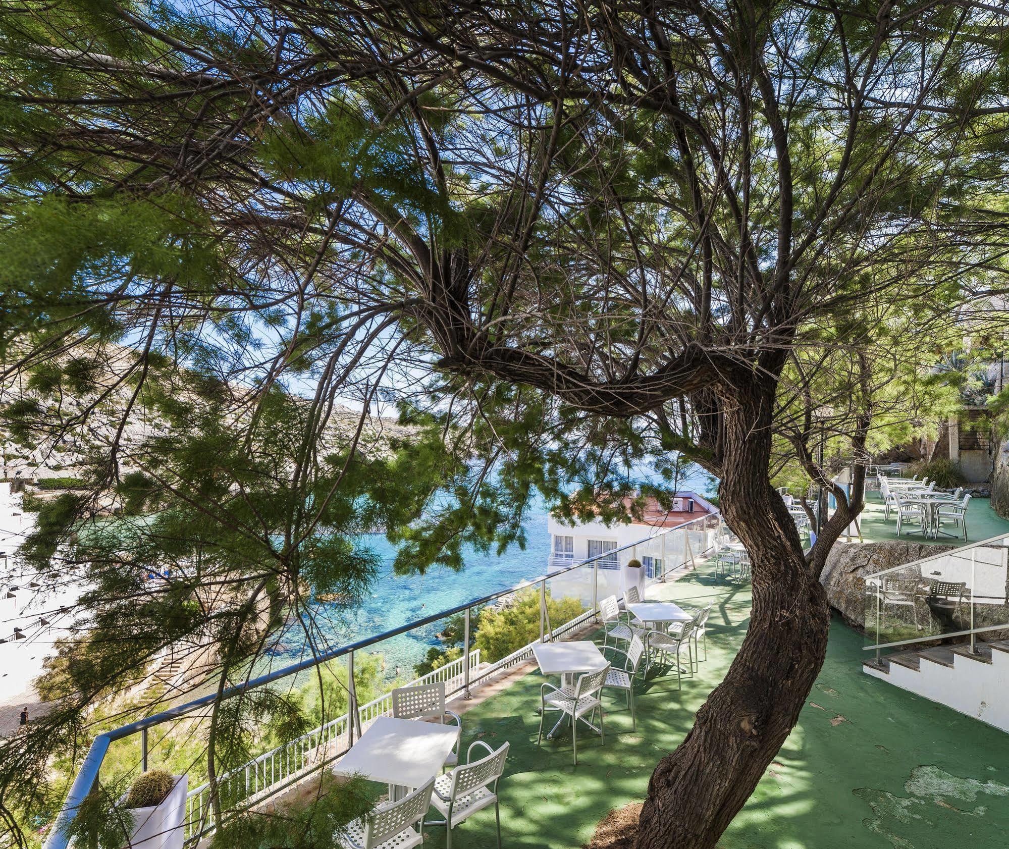 فندق Globales Simar Cala de Sant Vicenc المظهر الخارجي الصورة