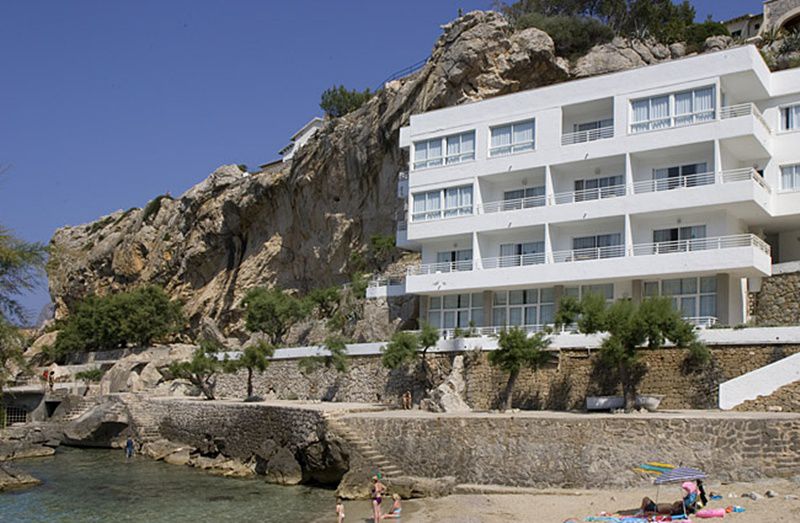 فندق Globales Simar Cala de Sant Vicenc المظهر الخارجي الصورة